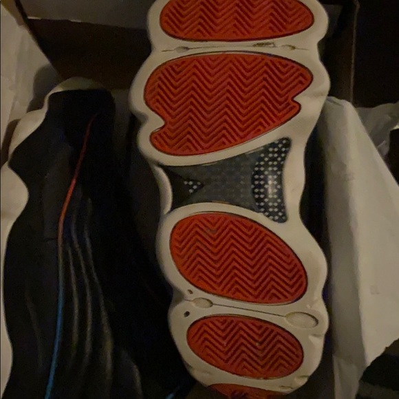 Sneaker reseller - Picture 5 of 5